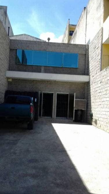 Edificio en Renta Zona 12 Aguilar Batres - 1