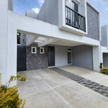 Casa en Alquiler para estrenar Altos de Village CES - 1