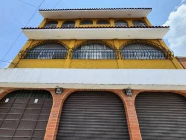 Inmueble de 4 Niveles en Venta Zona 11 Vivienda o Comercio - 1