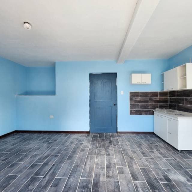 Edificio de Apartamentos en Venta San Juan Sacatepéquez - 1