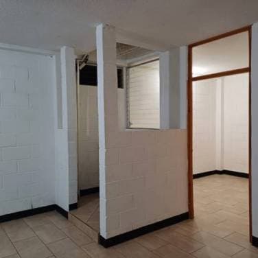 Apartamento en Renta Colonia Monte Real Zona 4 de Mixco - 1