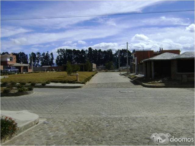 Se alquila en Residencial Exclusivo Delco 2 - 1