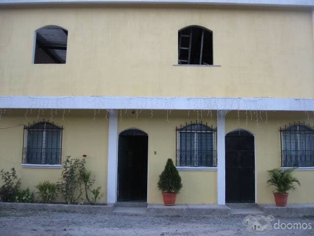 SE VENDE BONITA CASA GRANDE EN SAN JERONIMO CARRETERA PRINCIPAL - 1