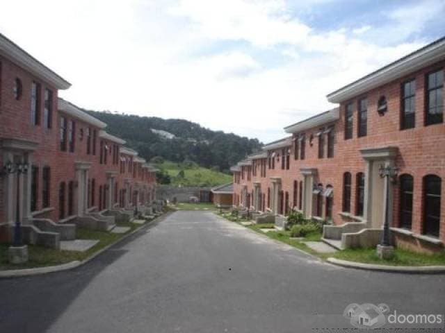 Casa En Venta O Renta En Condominio Residencial "Colinas De Arrazola" - 1