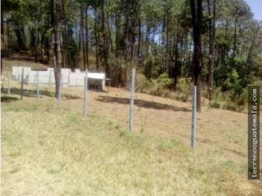 Chimaltenango, terreno cerca de Col. Santa Otilia - 1