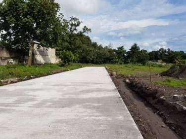 Terreno en Siquinala, a 10m. Del parque - 1