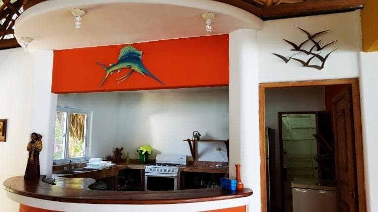 Casa en Venta Aldea Cayo Quemado Livingston Guatemala - 1