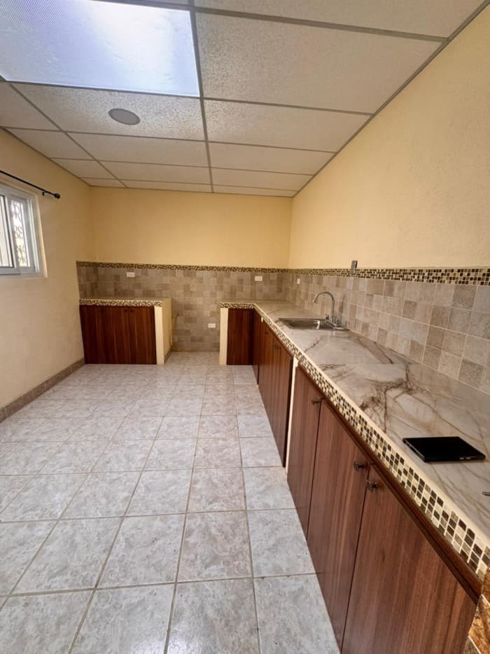 Casa en Renta en Chimaltenango, Guatemala - 1