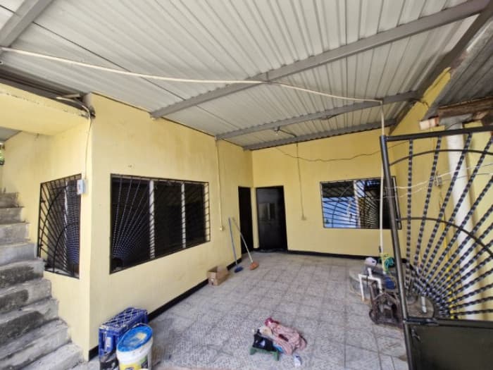 Casa en Venta Zona 1 Tiquisate, Escuintla, Guatemala - 1