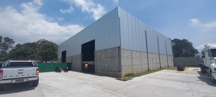 RENTA BODEGA 1,200Mts EN LIBRAMIENTO CHIMALTENANGO - 1