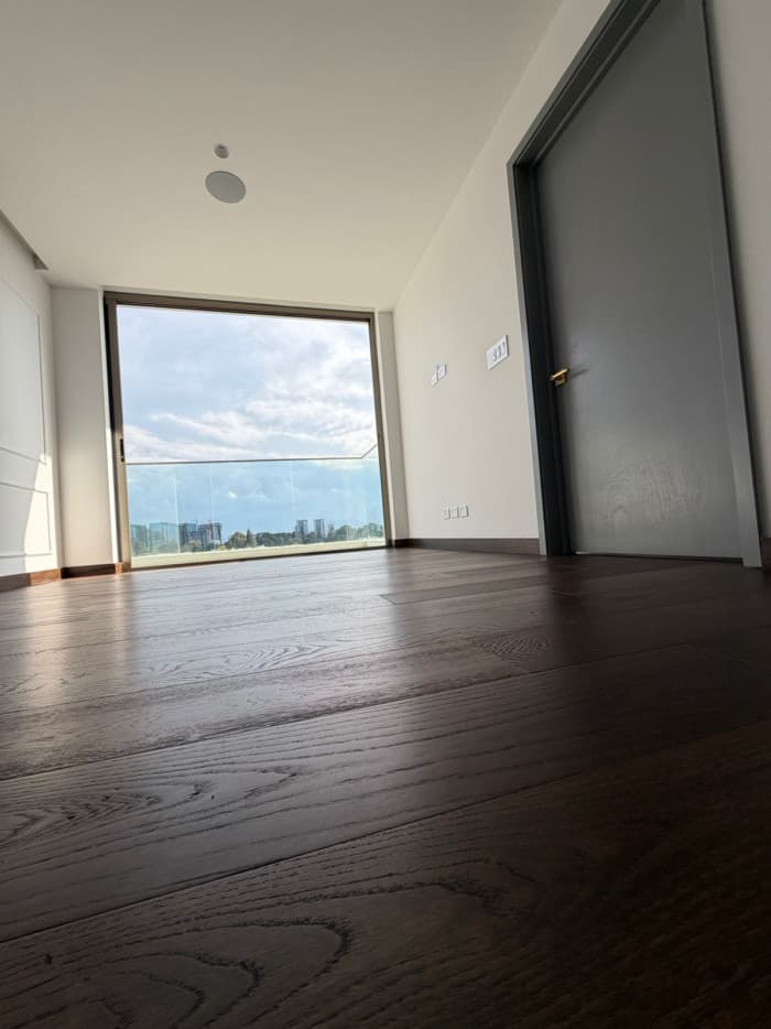 Apartamento en Renta de 3 Habitaciones en zona 10 - 1