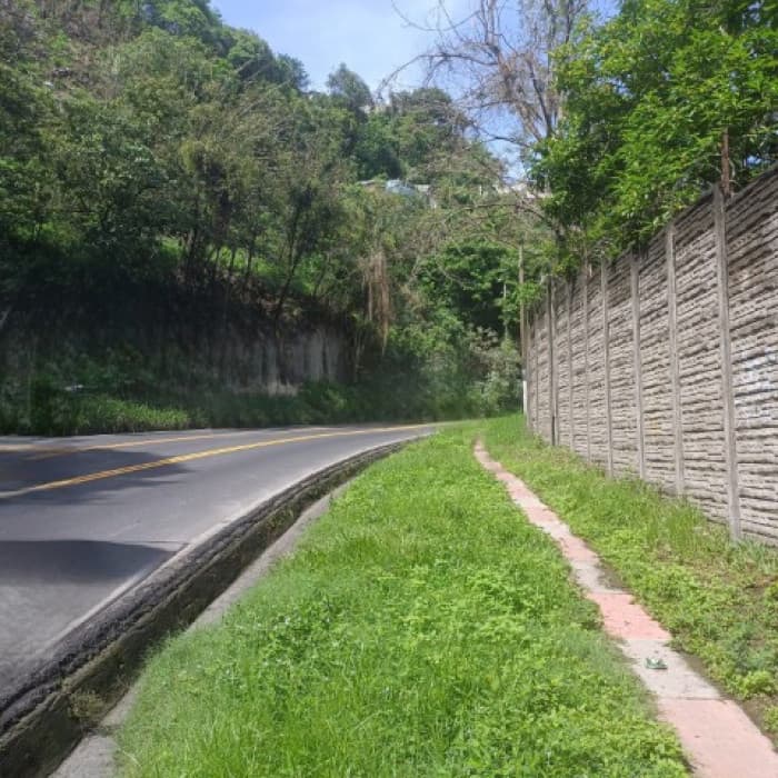 Terreno Comercial sobre Carretera Hacia Boca del Monte - 1