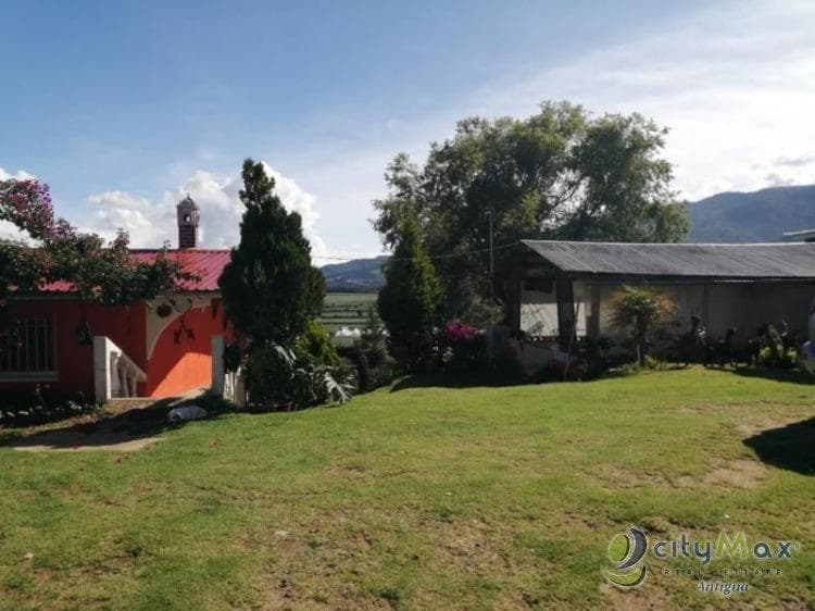 Hermoso hotel en venta en Santa Apolonia, Chimaltenango - 1