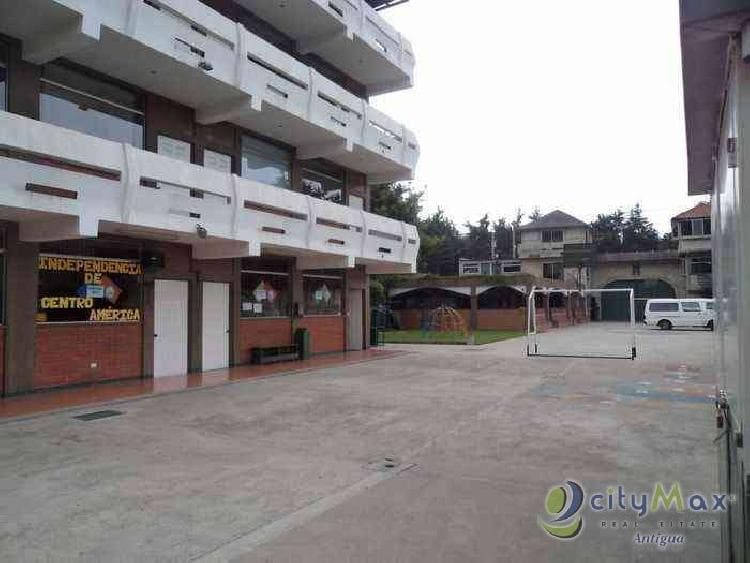 RENTA DE AULAS EN COLEGIO SOBRE CARRETERA EN SAN LUCAS - 1