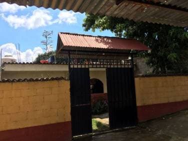 Venta de casa en zona céntrica de Zaragoza Chimaltenango - 1