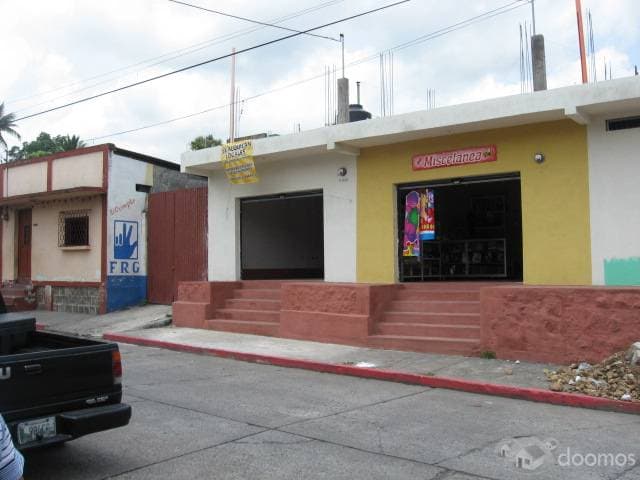SANTA LUCIA COTZUMALGUAPA VENDO CASA GRANDE ESQUINA. 400 M2 - 1